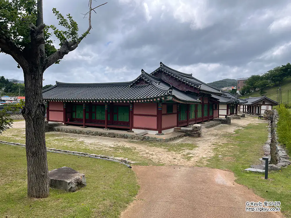 통영 삼도수군통제영 백화당