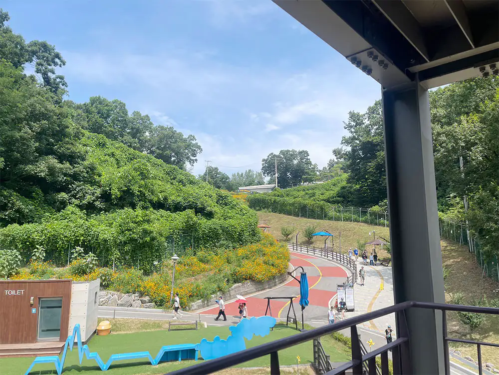 DMZ 스테이션에서 본 전경