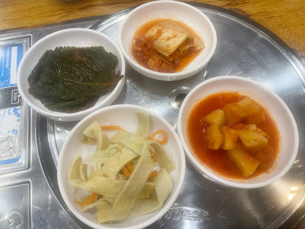 강원도 평창한우다래 밑반찬