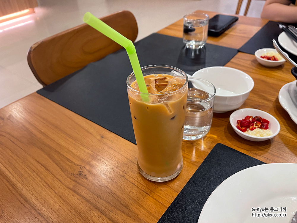 Food at Four Seasons Restaurant ice drink