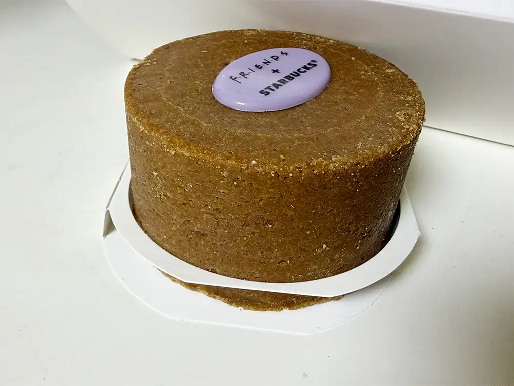 스타벅스 프렌즈 엎어진 치즈케이크 측면