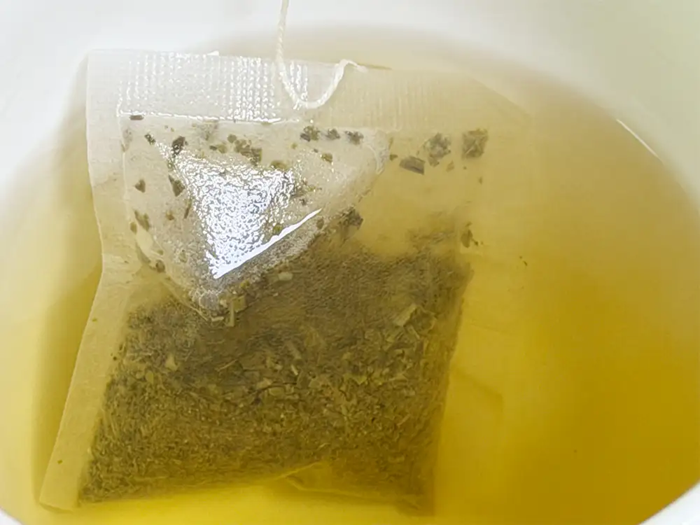 36 Manor 팍송 에메랄드 녹차 티백 모습