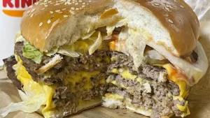 버거킹 더오치 맥시멈 원파운더 버거 단면